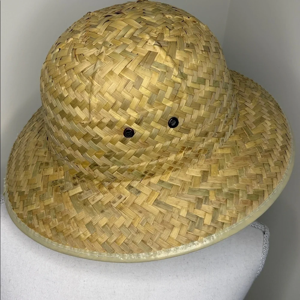 Woven Straw Hat. Set of 2